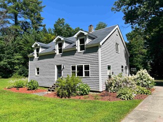 136 Cross St, Fairlee, VT 05045