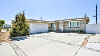 7360 Thunderbird Ln, Stanton, CA 90680