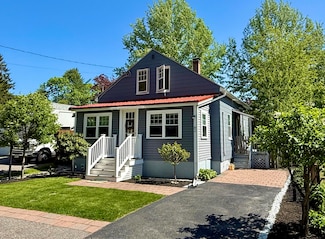 82 Park Ave, Old Orchard Beach, ME 04064