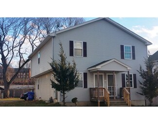 819 Worthington St, Springfield, MA 01105