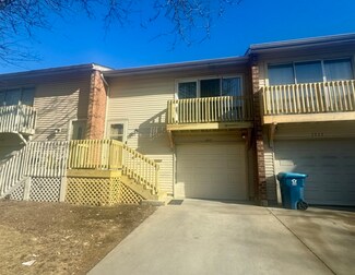 1517 Elder Dr, Aurora, IL 60506
