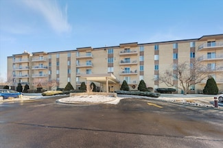 100 W Butterfield Rd Unit 412N, Elmhurst, IL 60126