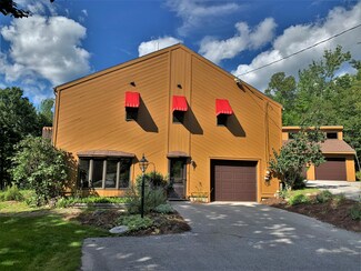28 Skyline Dr, Holden, ME 04429