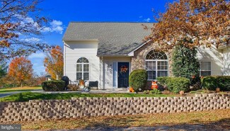 37 Cambridge Ct Unit 37, Souderton, PA 18964