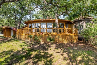 25 Capulet Ln, Kimberling City, MO 65686