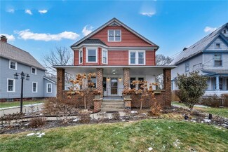 1348 East Ave, Elyria, OH 44035