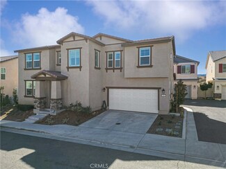 946 Helena Ridge, Lake Elsinore, CA 92530