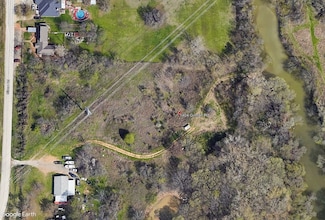 1404 Gilman Rd, Kennedale, TX 76140