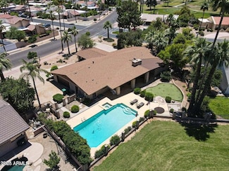 1106 N Villa Nueva Dr, Litchfield Park, AZ 85340
