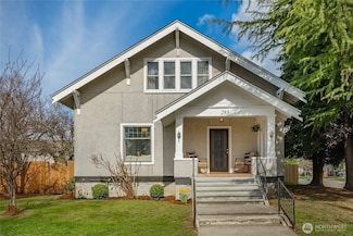 288 Boblett St, Blaine, WA 98230