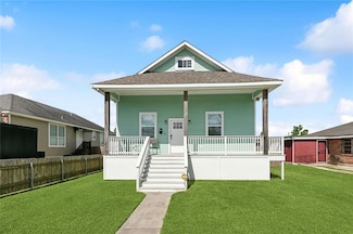 1761 Pace Blvd, New Orleans, LA 70114