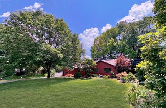 611 Hessel Blvd, Champaign, IL 61820