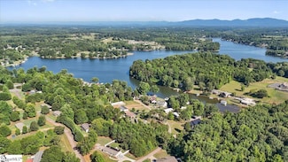 29 Lake Front Cir, Lyman, SC 29365