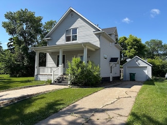 508 2nd Ave S, New Rockford, ND 58356