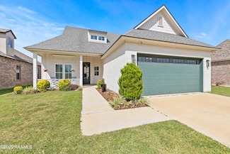 211 San Marcos Dr, Youngsville, LA 70592