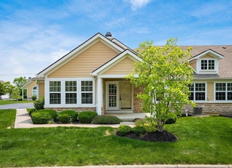 6985 Kinsale Ln, Powell, OH 43065