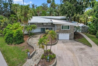 1830 SE 3rd Ct, Crystal River, FL 34429