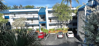 3080 Holiday Springs Blvd Unit 301, Margate, FL 33063