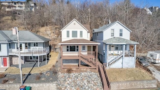 307 W 5th St, Duluth, MN 55806