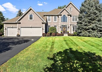 3603 Greenwood Ln Unit 6, Saint Charles, IL 60175