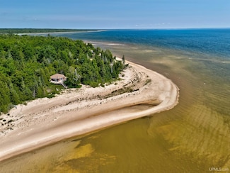 2694 Wiggins Point Trail, Manistique, MI 49854
