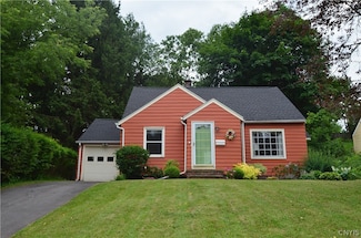 222 Briarcliff Rd, Syracuse, NY 13214