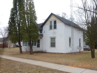 451 W Center St, Adams, WI 53910