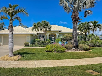4497 Golden Lake Dr, Sarasota, FL 34233