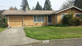 1317 NW Gilbert Way, Grants Pass, OR 97526