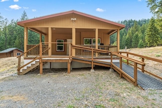 717 Dry Gulch Rd, Colville, WA 99114