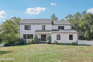 15 Johnny Ct, Red Bank, NJ 07701