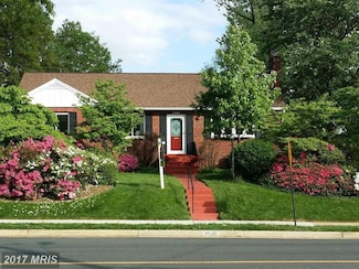 6548 Little Falls Rd, Arlington, VA 22213