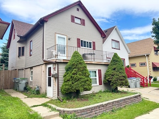 2423 S 5th St, Milwaukee, WI 53207