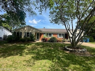 5880 Beechwalk Dr, Virginia Beach, VA 23464