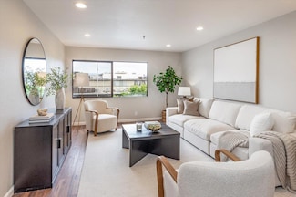 2409 Park Blvd Unit C206, Palo Alto, CA 94306