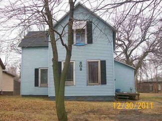 808 6th St, Perry, IA 50220
