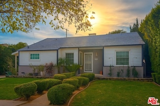 8131 Paso Robles Ave, Van Nuys, CA 91406