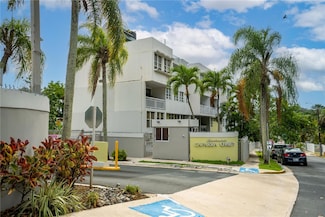 Cond Caparra Chalets 8 Unit 2A1, Guaynabo, PR 00966