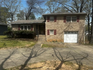 1106 Country Club Rd, Sherwood, AR 72120