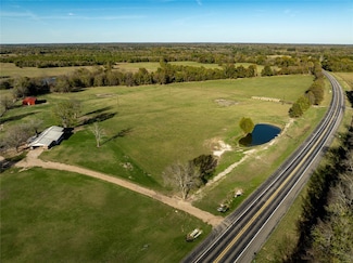 4426 S Highway 37, Clarksville, TX 75426
