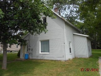 609 Mercer Ave, Goshen, IN 46528