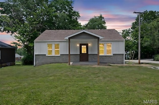 812 Richeson Rd, Potosi, MO 63664