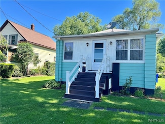 2661 Youngstown Lockport Rd, Ransomville, NY 14131