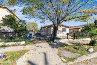 11018 Sutter Ave, Pacoima, CA 91331