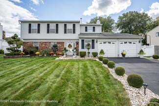36 Kiwi Loop, Howell, NJ 07731