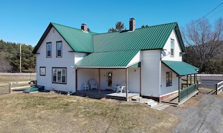 49 Light Plant Dr, Lyndonville, VT 05851