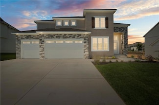 4544 NE Aberdeen Dr, Lee's Summit, MO 64064