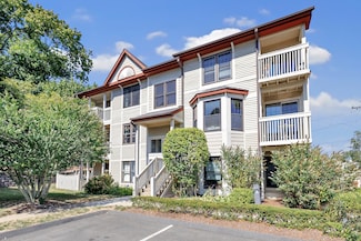 76 Front St Unit 76, New Haven, CT 06513