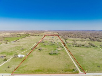 4301 Dixie School Rd, Nocona, TX 76255