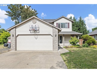 3017 NE Buel Dr, McMinnville, OR 97128